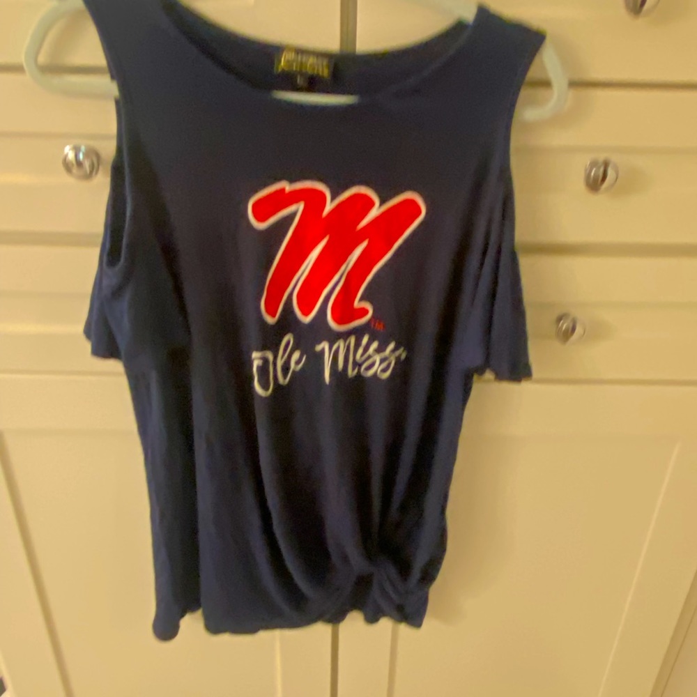 Women’s cold shoulder tshirt navy blue
